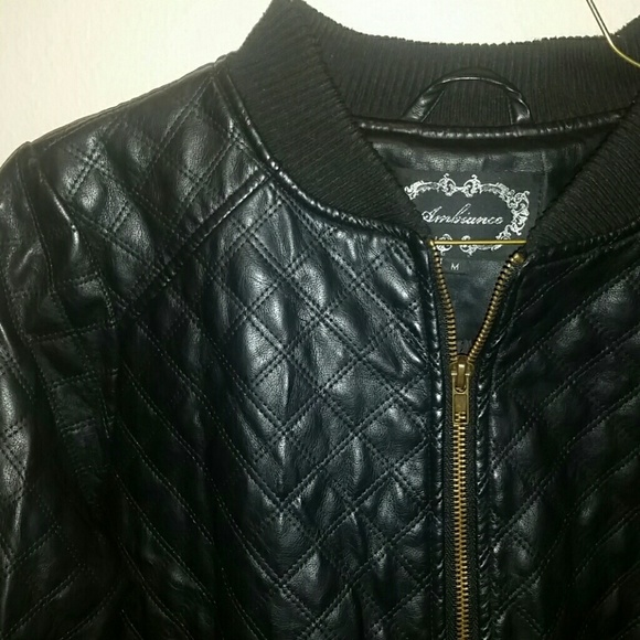 Black & gold leather jacket - Picture 2 of 4